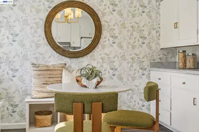 2063 Rosedale Ave, Oakland, CA 94601 - Photo 37