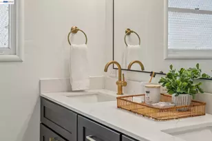 2063 Rosedale Ave, Oakland, CA 94601 - Photo 21