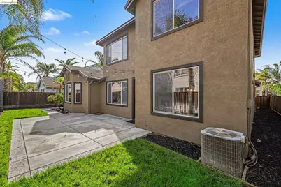 6372 Crystal Springs Cir, Discovery Bay, CA 94505 - Photo 31