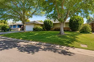 1816 Eastern Ave, Sacramento, CA 95864 - Photo 3