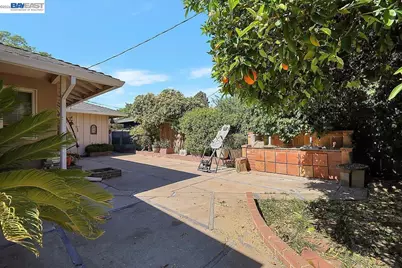 1816 Eastern Avenue, Sacramento, CA 95864 - Photo 33