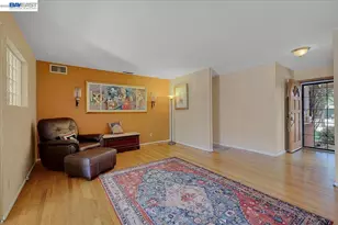 1816 Eastern Ave, Sacramento, CA 95864 - Photo 5