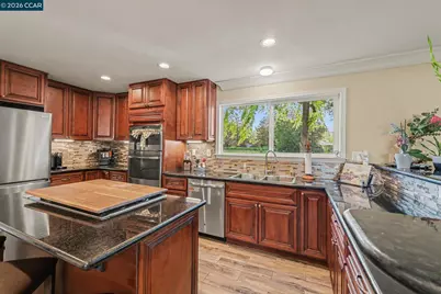 2035 Sherman Dr, Pleasant Hill, CA 94523 - Photo 7