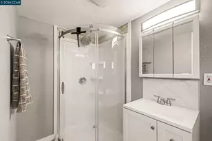 2035 Sherman Dr, Pleasant Hill, CA 94523 - Photo 19