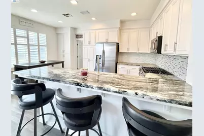 4484 Lindsey Ln, Tracy, CA 95377 - Photo 9