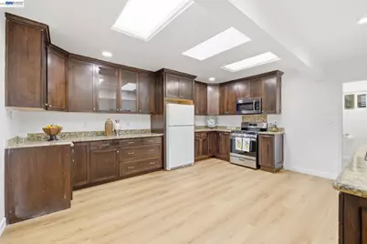2491 Avenue 133rd, San Leandro, CA 94577 - Photo 13