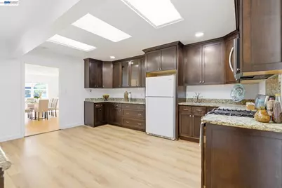 2491 Avenue 133rd, San Leandro, CA 94577 - Photo 15