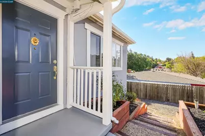 3121 Pine St, Martinez, CA 94553 - Photo 7