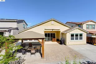 2904 Hanauma Bay Dr, Pittsburg, CA 94565 - Photo 39