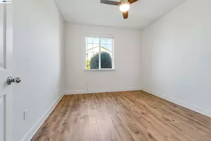 2904 Hanauma Bay Dr, Pittsburg, CA 94565 - Photo 17