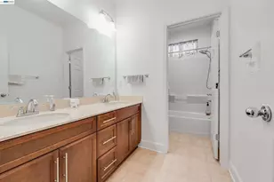 2904 Hanauma Bay Dr, Pittsburg, CA 94565 - Photo 21