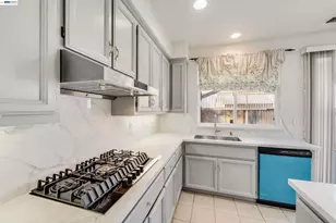 2295 Regatta Way, San Leandro, CA 94579 - Photo 13