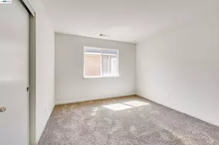 2295 Regatta Way, San Leandro, CA 94579 - Photo 17