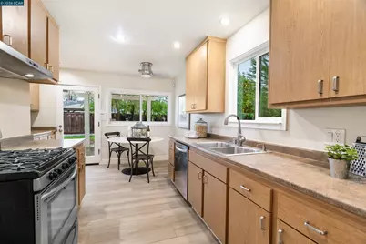 113 Margie Drive, Pleasant Hill, CA 94523 - Photo 9