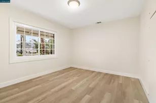 113 Margie Dr, Pleasant Hill, CA 94523 - Photo 17