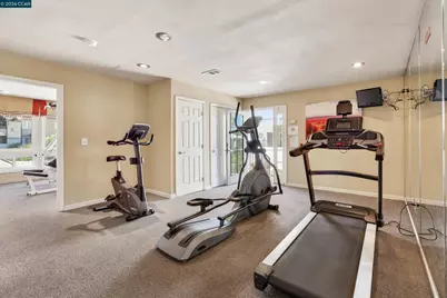 1505 Kirker Pass Rd #119, Concord, CA 94521 - Photo 47