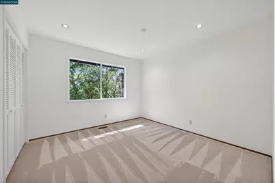 15 Crown Ct, Orinda, CA 94563 - Photo 25