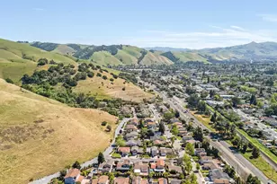 77 Barnes Ln, Fremont, CA 94536 - Photo 39