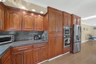 77 Barnes Ln, Fremont, CA 94536 - Photo 9