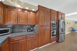 77 Barnes Ln, Fremont, CA 94536 - Photo 9