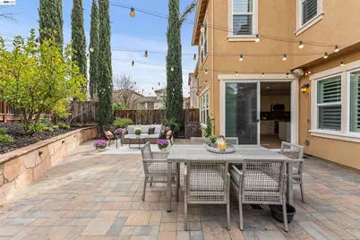 4431 Duccio Pl, Dublin, CA 94568 - Photo 7