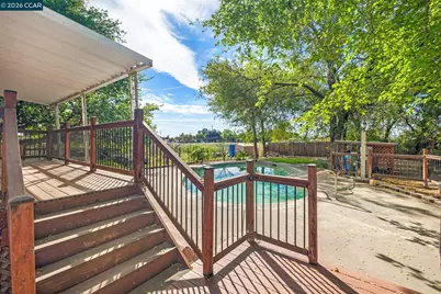 401 De Fremery, Brentwood, CA 94513 - Photo 17