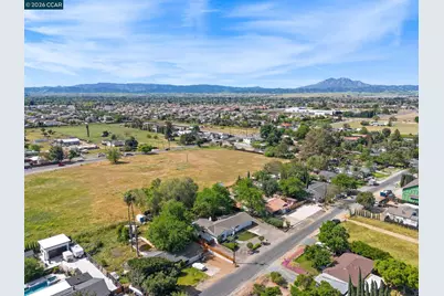 401 De Fremery, Brentwood, CA 94513 - Photo 43