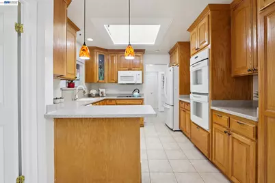 42447 Paseo Padre Pkwy, Fremont, CA 94539 - Photo 19