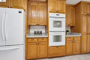 42447 Paseo Padre Pkwy, Fremont, CA 94539 - Photo 17