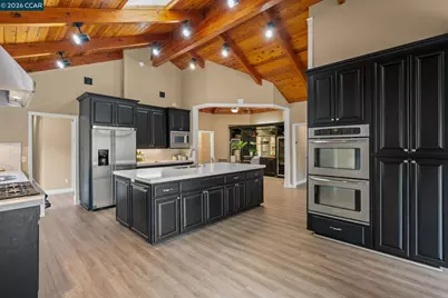 1000 Froyd Rd, Concord, CA 94521 - Photo 7