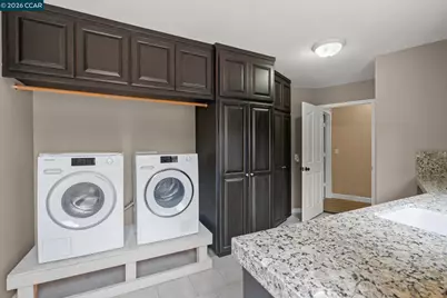 1000 Froyd Rd, Concord, CA 94521 - Photo 45