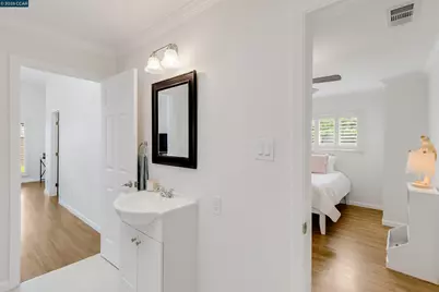4321 Cowell Rd, Concord, CA 94518 - Photo 29