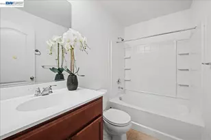 6380 Monterey Way, Dublin, CA 94568 - Photo 11