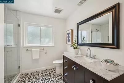 1072 Via Roble, Lafayette, CA 94549 - Photo 25