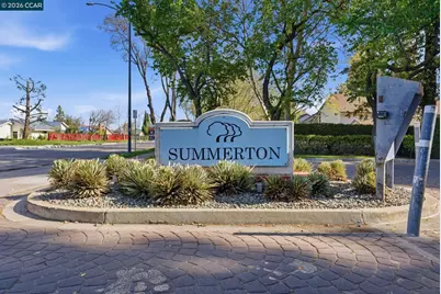 1050 Summershore Ct, San Jose, CA 95122 - Photo 29