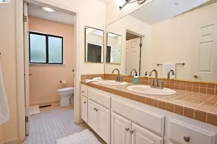 16 McNamara Ln, Martinez, CA 94553 - Photo 39