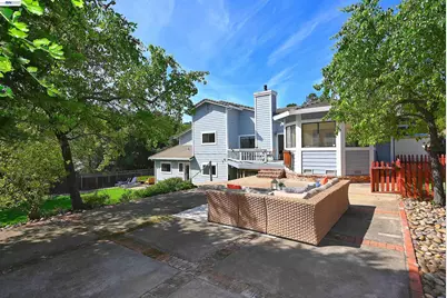 16 McNamara Ln, Martinez, CA 94553 - Photo 43