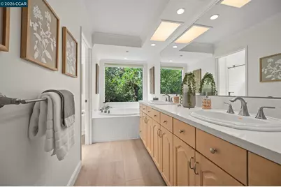 1418 Linton Place, Martinez, CA 94553 - Photo 33