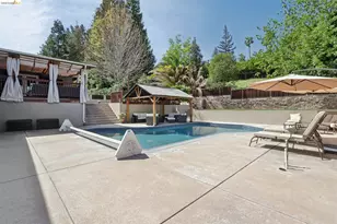 3744 Northridge Dr, Concord, CA 94518 - Photo 41