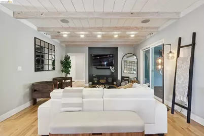 3744 Northridge Dr, Concord, CA 94518 - Photo 7