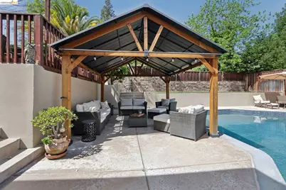 3744 Northridge Dr, Concord, CA 94518 - Photo 41