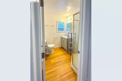 2529 Ellsworth St, Berkeley, CA 94704 - Photo 35