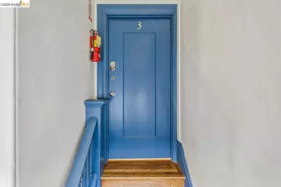 2529 Ellsworth St, Berkeley, CA 94704 - Photo 25