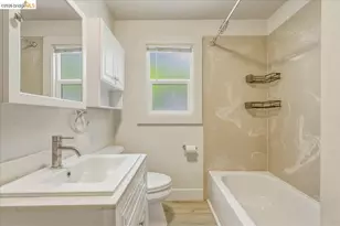 2529 Ellsworth St, Berkeley, CA 94704 - Photo 15