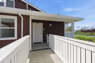 22 Marina Lakes Dr, Richmond, CA 94804 - Photo 3