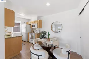 22 Marina Lakes Dr, Richmond, CA 94804 - Photo 13