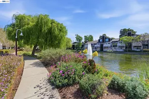 22 Marina Lakes Dr, Richmond, CA 94804 - Photo 37