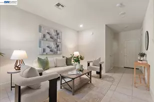 730 Amalfi Loop, Milpitas, CA 95035 - Photo 5