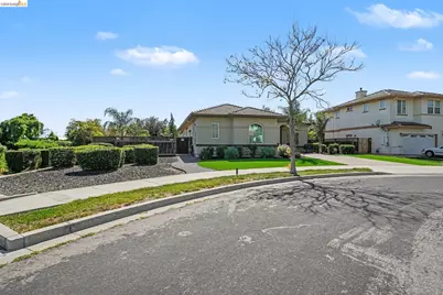 542 Vivian St, Brentwood, CA 94513 - Photo 3