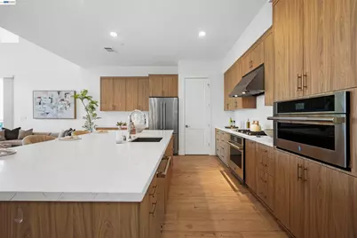 2250 Kilowatt Way #402, Fremont, CA 94539 - Photo 7